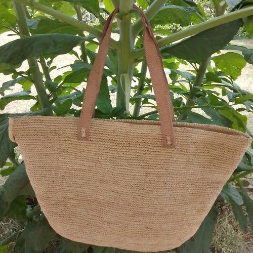 Sac crochet pour femme, porté à l'épaule